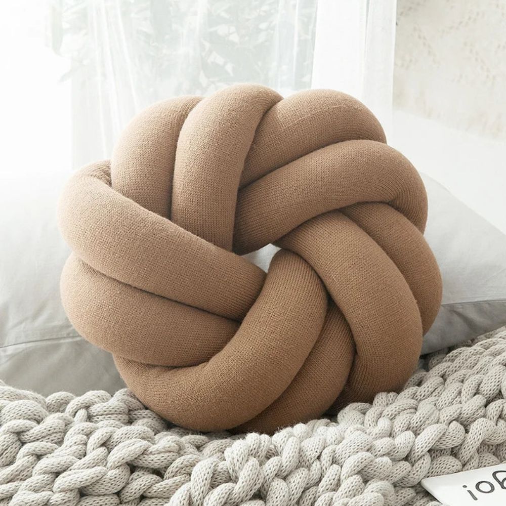 Puffy Pretzel Cushion