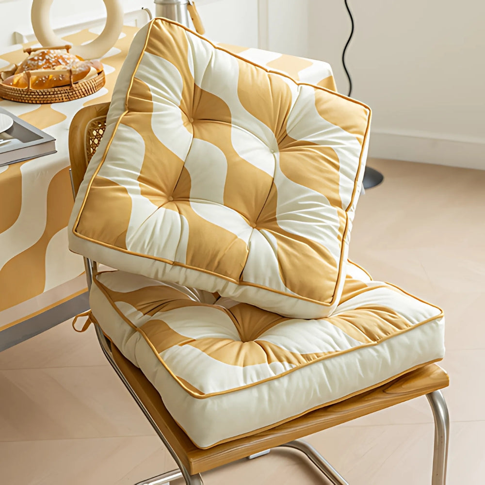 Aesthetic Swirl Pattern Cushion