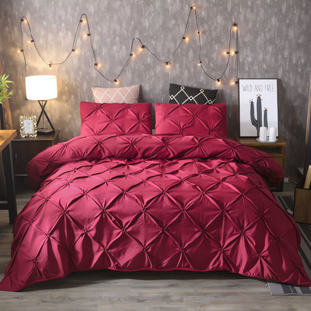 Amore Luxury Pinch Pleat Duvet Cover Set