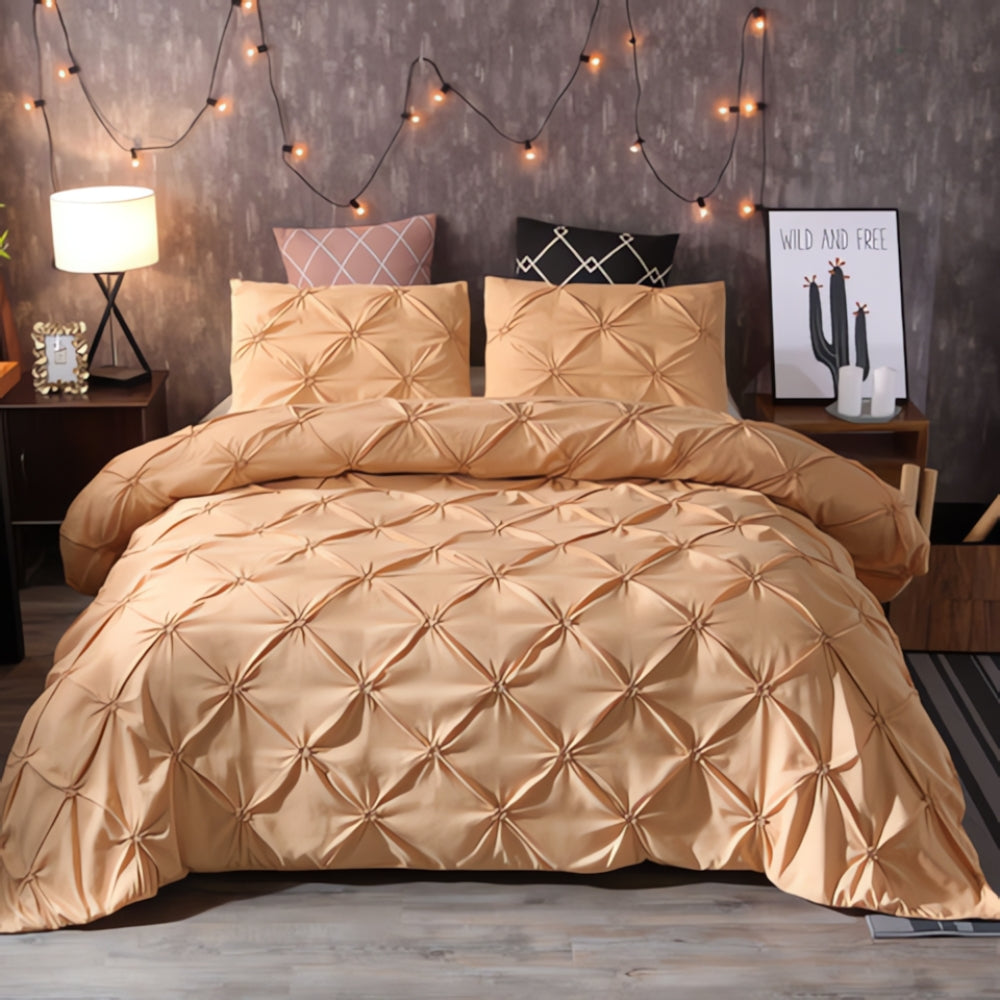 Amore Luxury Pinch Pleat Duvet Cover Set